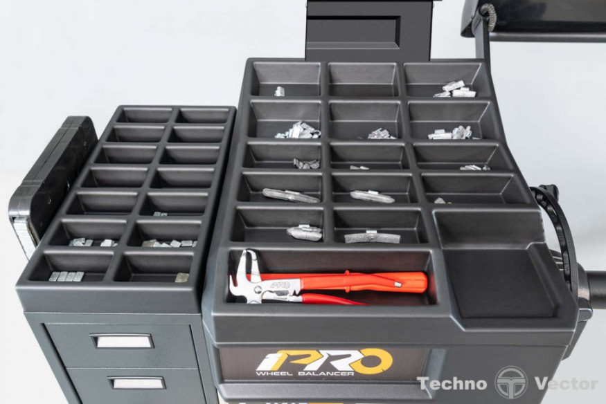 IPRO BM4 балансировочный станок