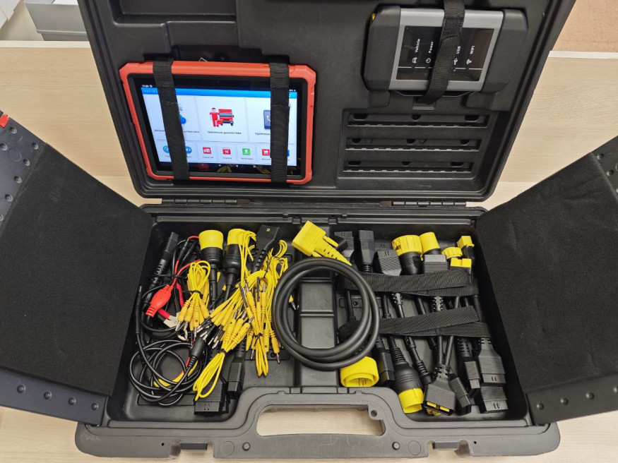 Сканер диагностический Launch X-431 PRO3 HD v. 4 (Version 2020), витринный образец