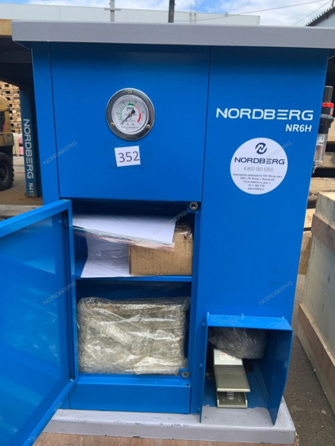 Станок пневмо-гидравлический для заклепки тормозных колодок NR6H RM 352